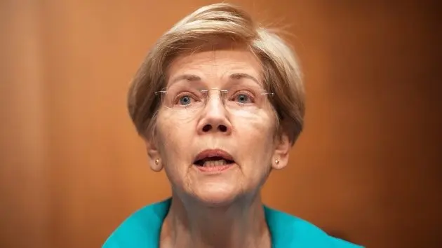 getty_elizabethwarren_07022695602