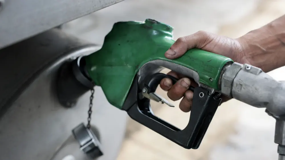 getty_usgasoline_091426589467