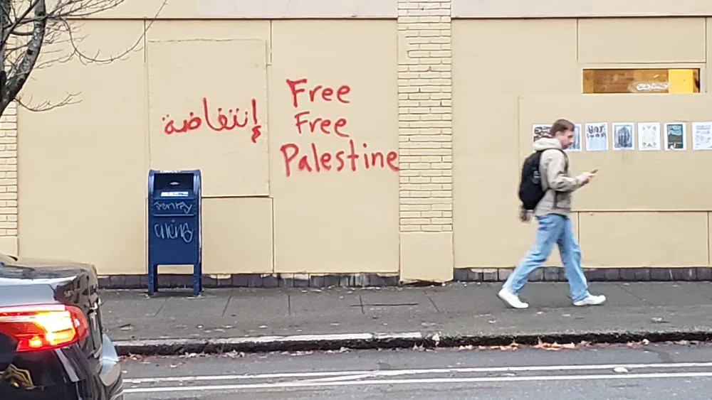 Free Palestine graffiti in Seattle, Wash.