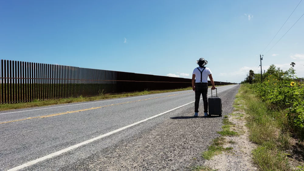 BORDER WALL
