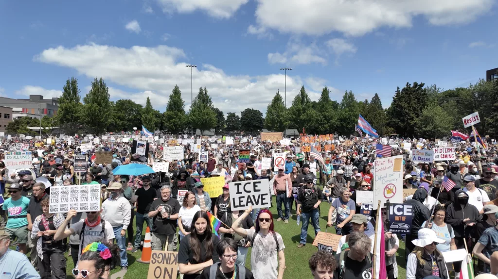 685198ff44621-image_