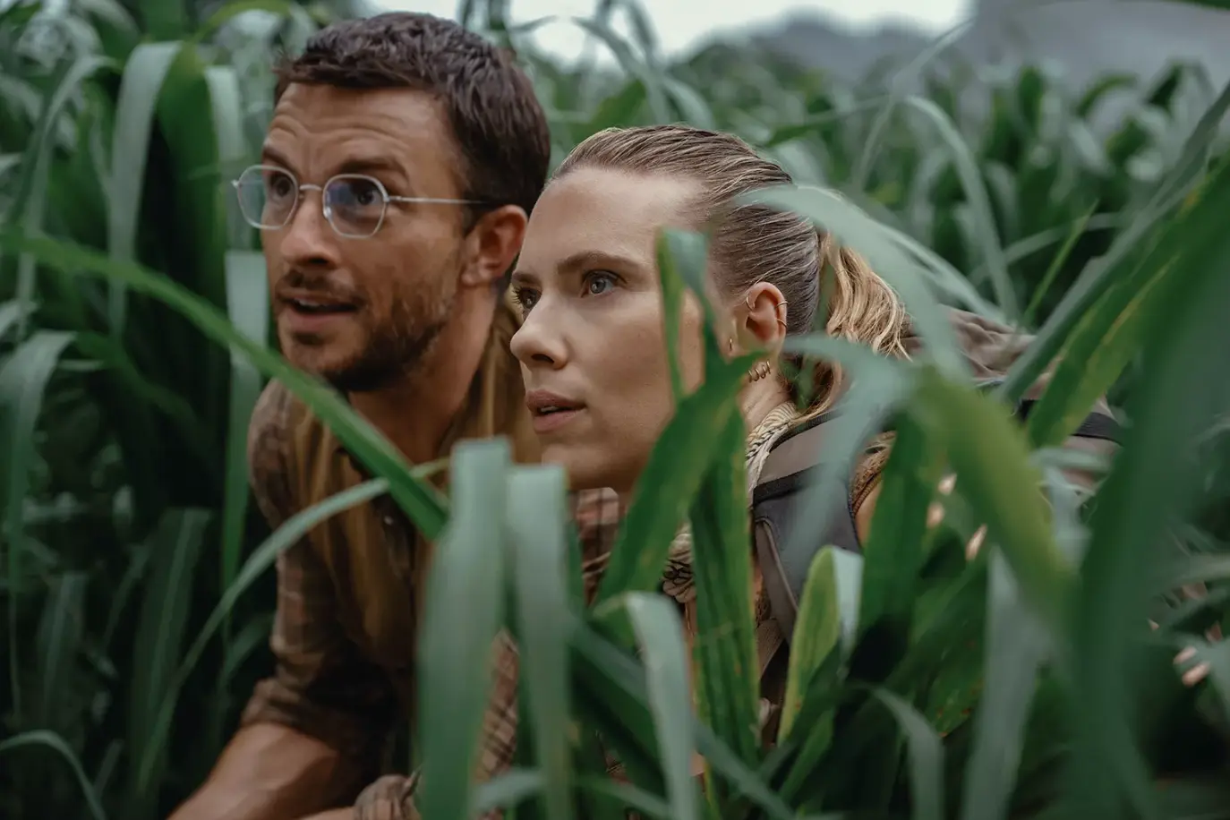 Jonathan Bailey as Dr. Henry Loomis, Scarlett Johansson as Zora Bennett in 'Jurassic World Rebirth'. Universal Pictures
