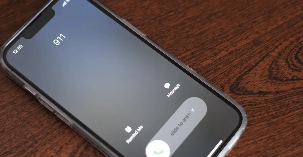 911