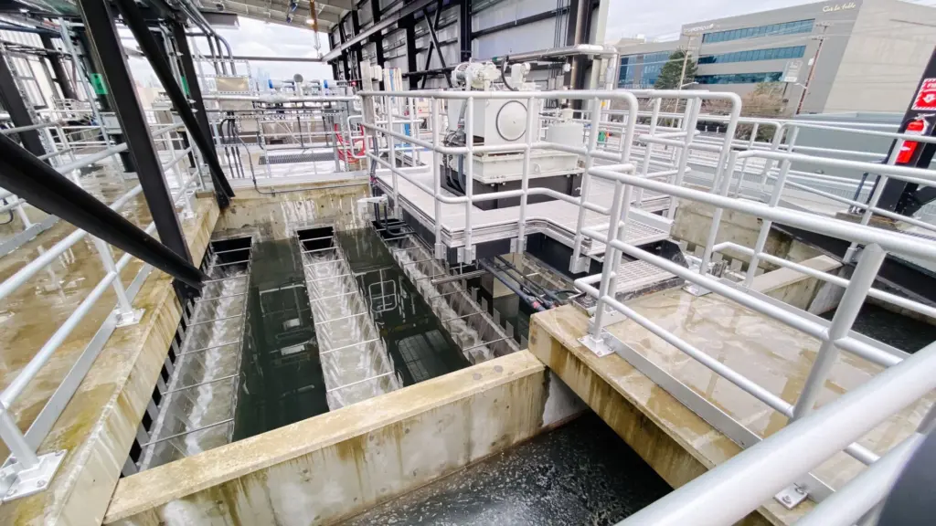 65b2bfa2aa33d-image_