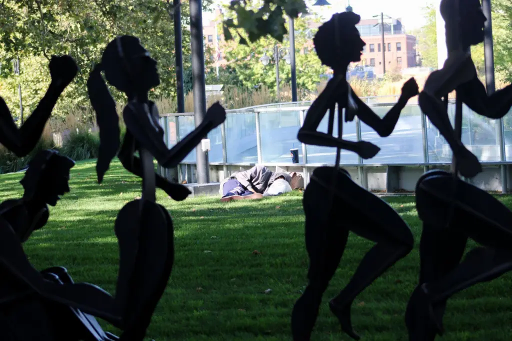 66fd60c13c542-image_-12