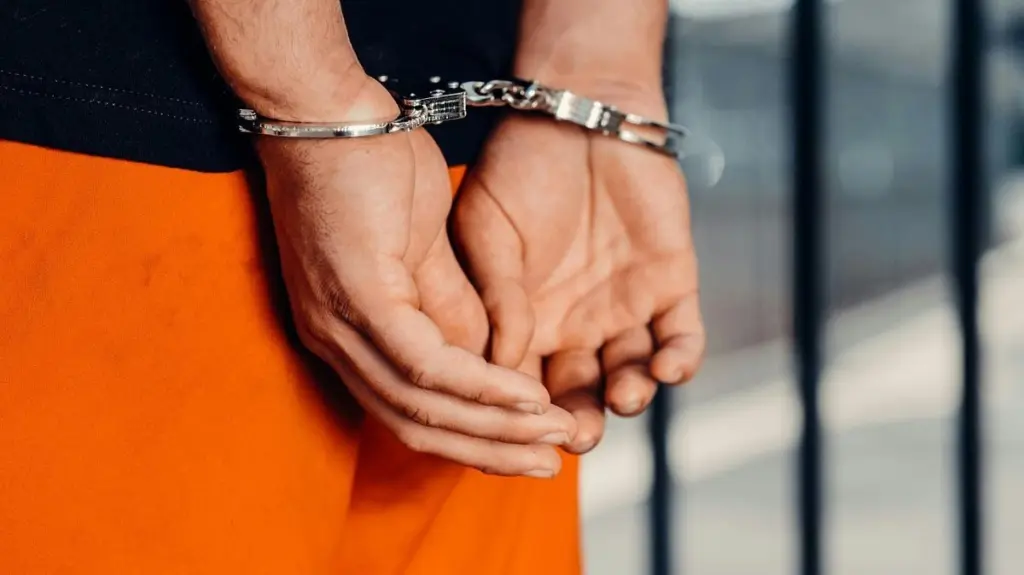 68d5e042913a3-image_