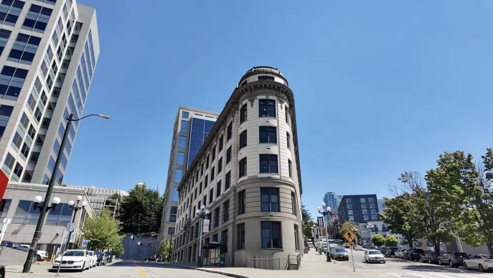 68e3201f89f8f-image_-2