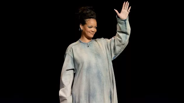 Getty_rihannaatCinemaCon_042723.webp