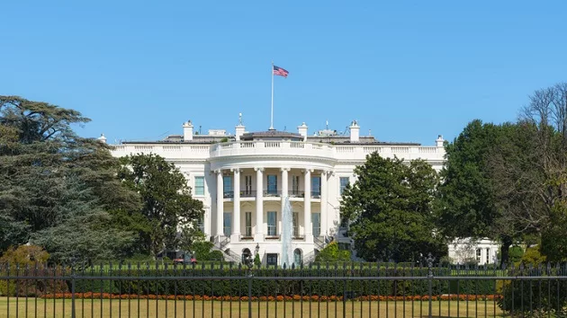 gettyimages_whitehouse_081423639124