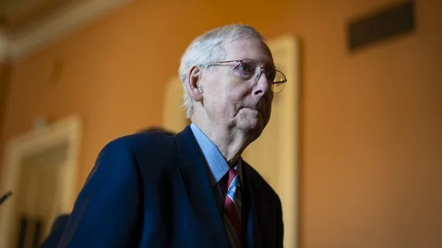 getty_9623_mitchmcconnell800433