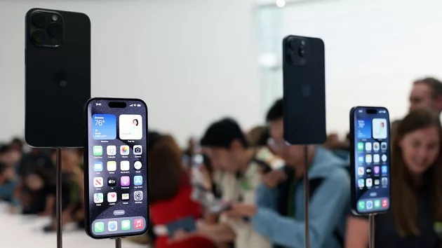 gettyimages_iphone15_091223950810