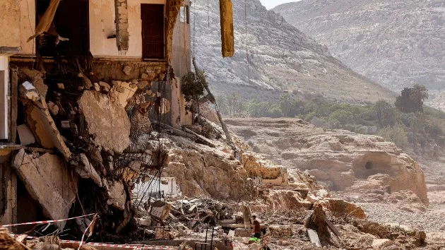 derna-libya-flood-damage-2-gty-230_hpmain_20230919-061205479680