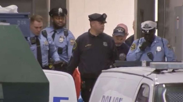 hoteldeath_1695800164840_hpmain_16x9727443