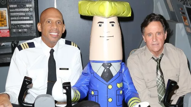 getty_airplane_09272023745799