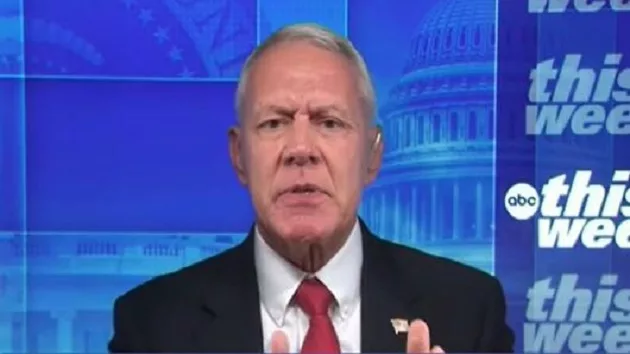 100823_abcnews_kenbuck887456