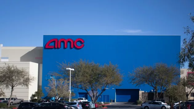 getty_102523_amcmovietheater478412