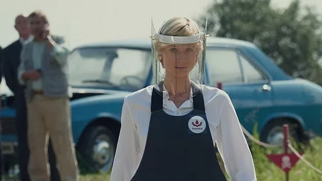 e_the_crown_6_10262023136159