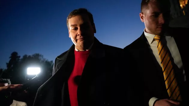 gettyimages_georgesantos_111423370249