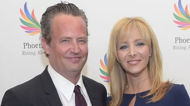 getty_perry_and_kudrow_11152023774690