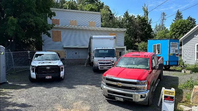 gettyimages_kingroadhouse_121423270555