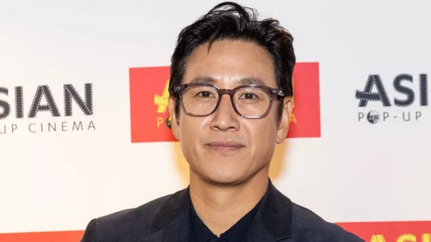 getty_lee_sun_kyun_12272023426675