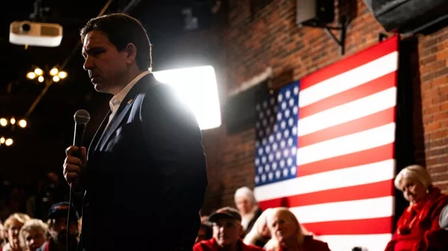 gettyimages_rondesantis_012124677880