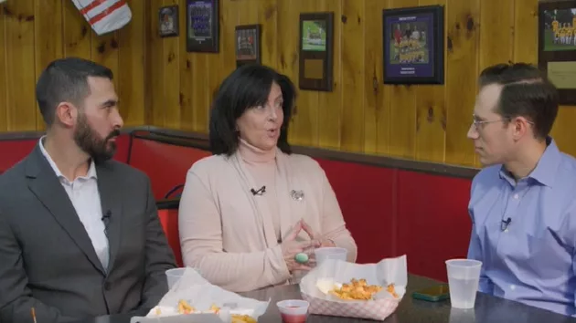 012223_abcnews_voters506719