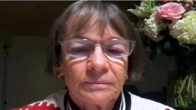 012223_abcnews_taravanderveer501314