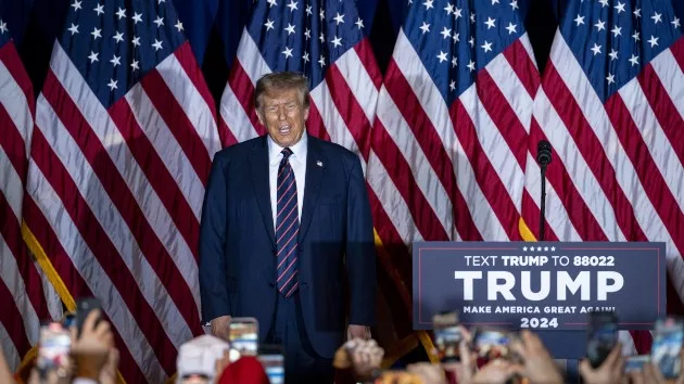 getty_12424_donaldtrumpnh674786