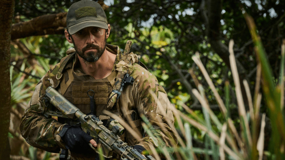 e_miloventimiglialandofbad_021524610133