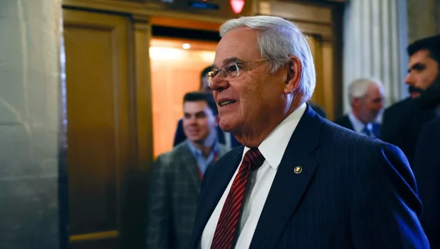 gettyimages_bobmenendez_030524722696