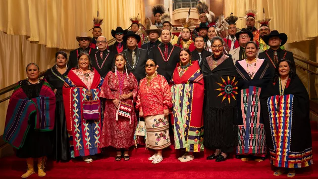 m_osage20dancers20oscars_031024937061