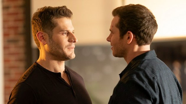 e_911_same_sex_kiss_04082024124453