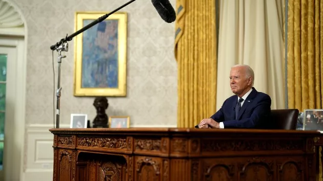 getty_72424_bidenovaladdress681437