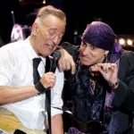 getty_brucespringsteenstevievanzandt_10172437346