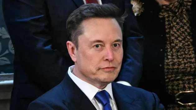 news_elonmusk_31025555132