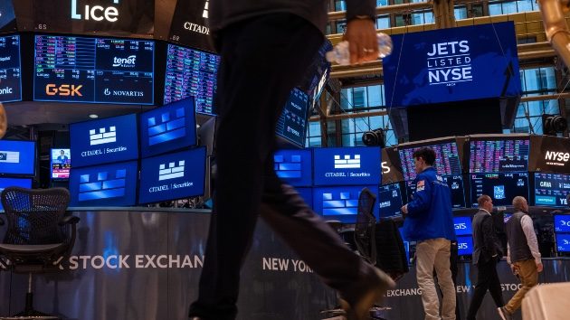 getty_stockexchange_042325232294