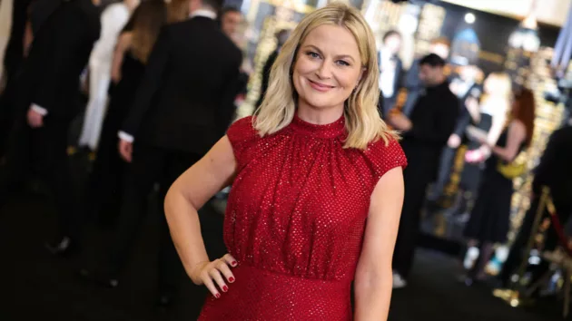 e_amypoehler_050725136402