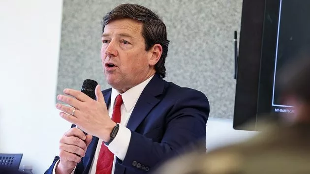 g_edmartin_050825137578