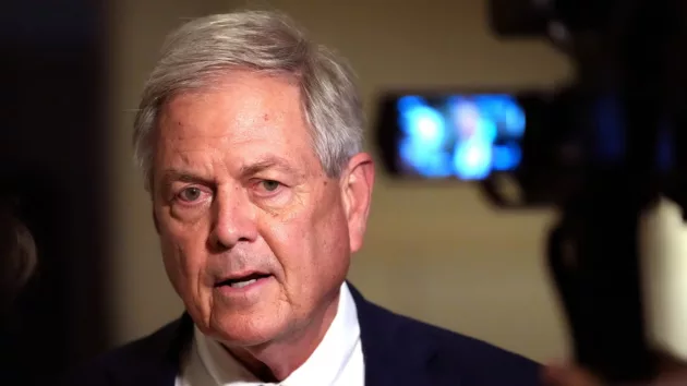 news_ralphnorman_51525411860