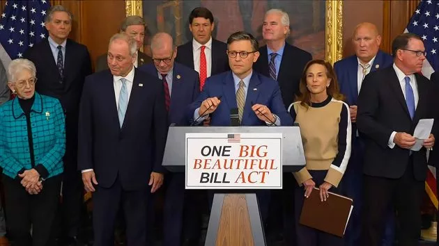 n_mike-johnson-1-abc-gmh-250522_1747917928030_hpmain_16x9565271