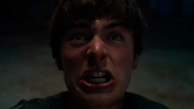 e_strangerthings_060125588271