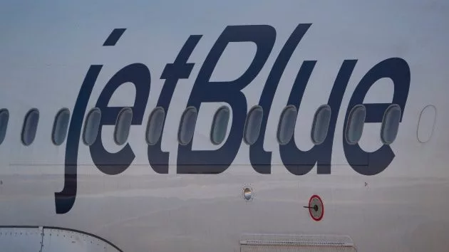 getty_jetblue_061225781966