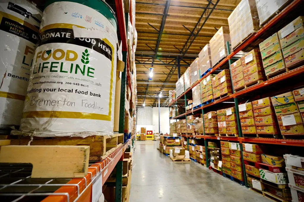 Western Washington's food banks expect a greater demand if cuts are made to Medicaid and SNAP