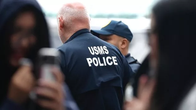 getty_usmarshalls_062425643251