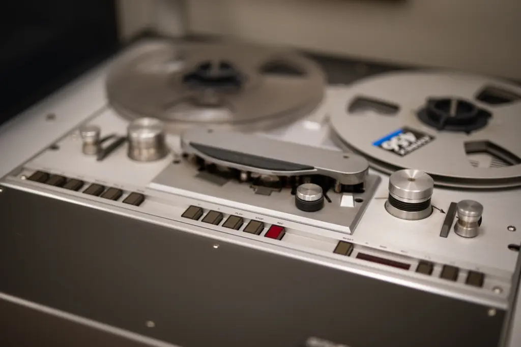 mixing-2025-02-22-18-54-40-utc