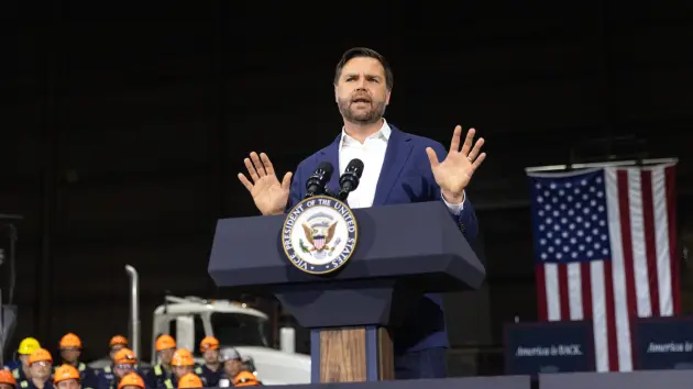 getty_jdvance_72825319847