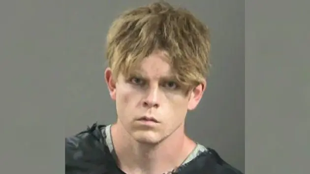 news_arkbookingphoto_080125900185