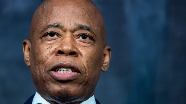 g_ericadams_090525670527