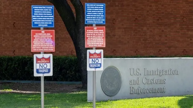 getty_dallasicefacility_09303526480